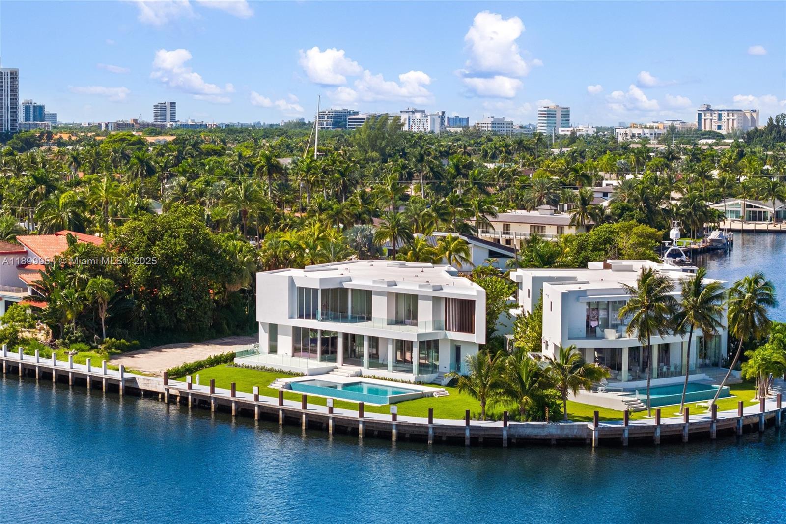 503 Palm Dr Hallandale Beach, FL 33009