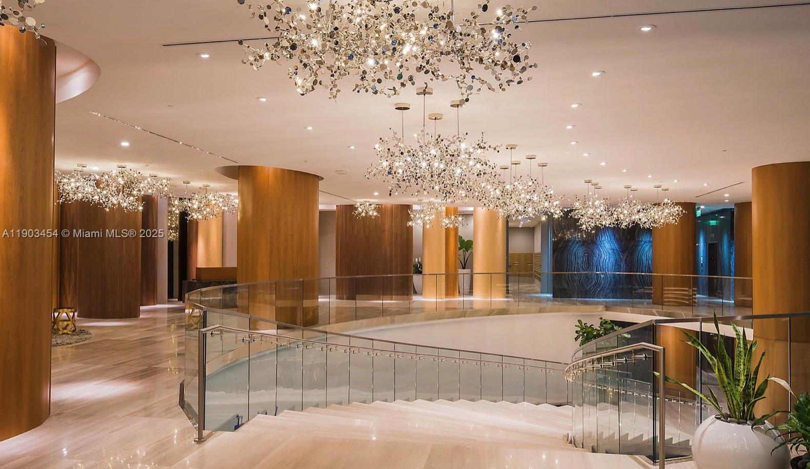 488 NE 18th St #2102 Miami, FL 33132