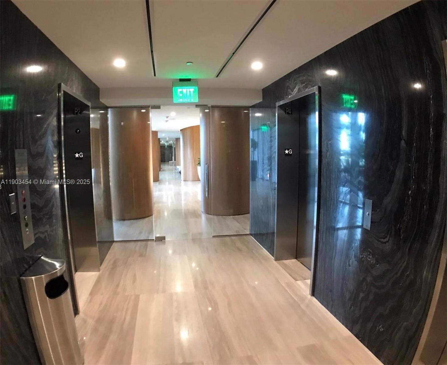 488 NE 18th St #2102 Miami, FL 33132