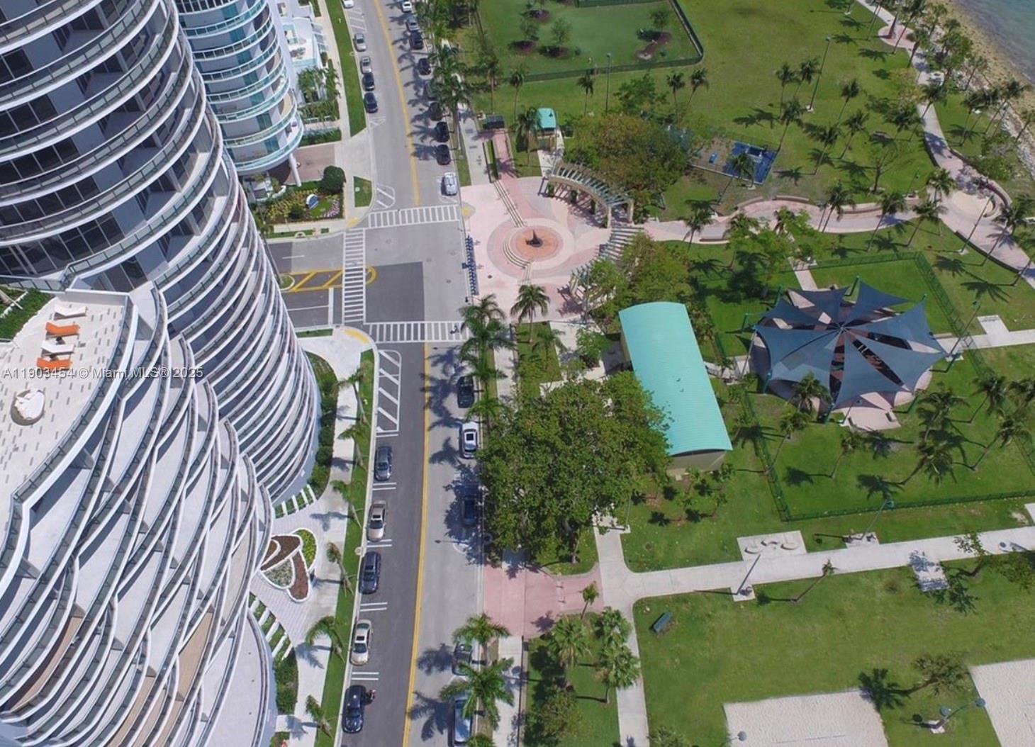 488 NE 18th St #2102 Miami, FL 33132