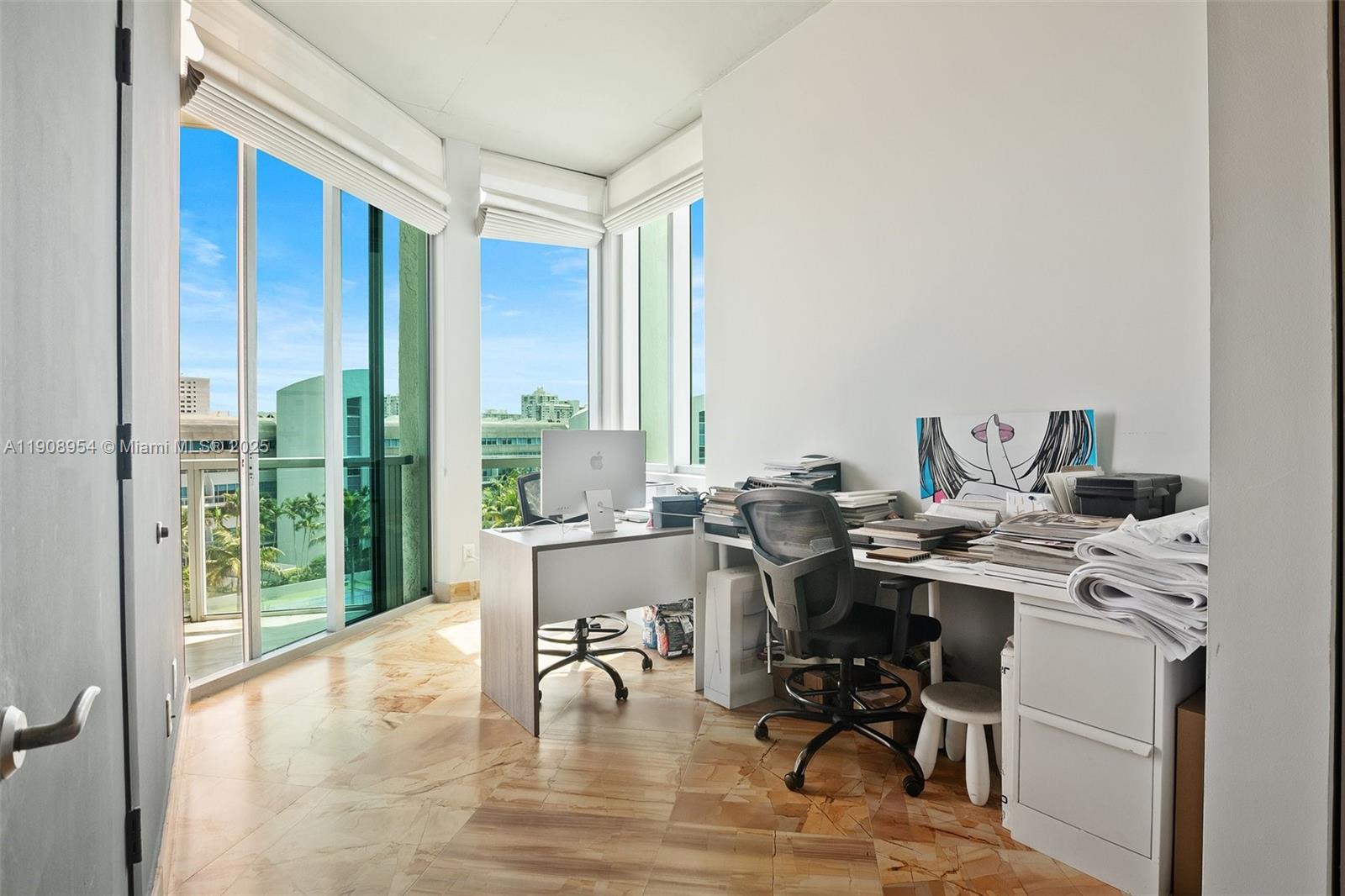 image UPTOWN MARINA19