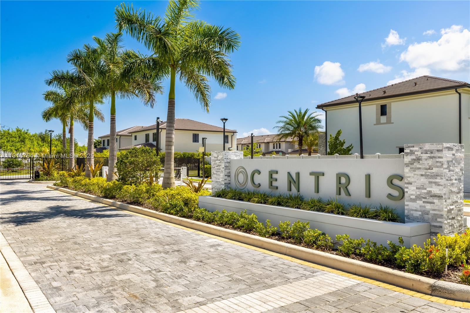 12021 SW 82nd Pl Miami, FL 33156