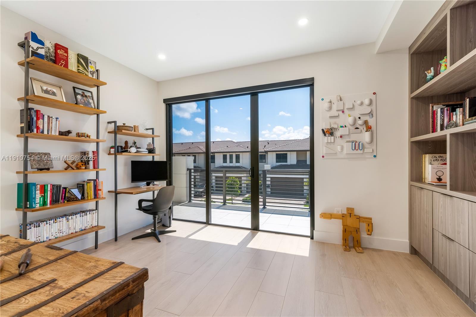 12021 SW 82nd Pl Miami, FL 33156