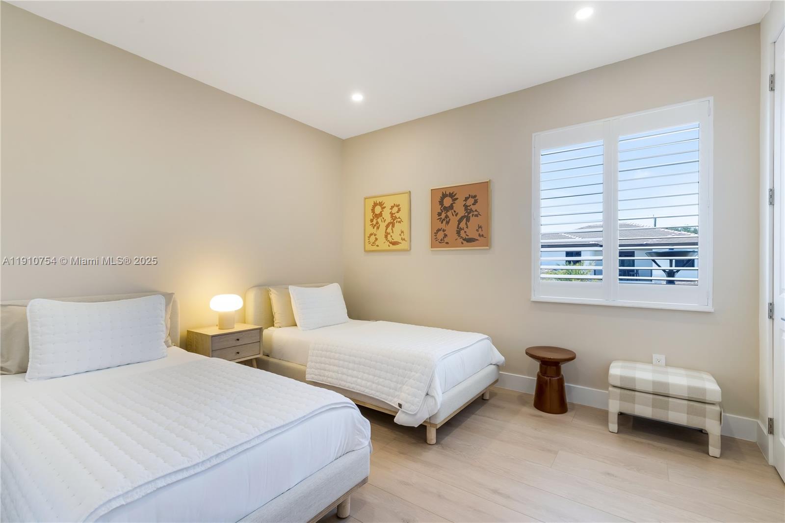 12021 SW 82nd Pl Miami, FL 33156