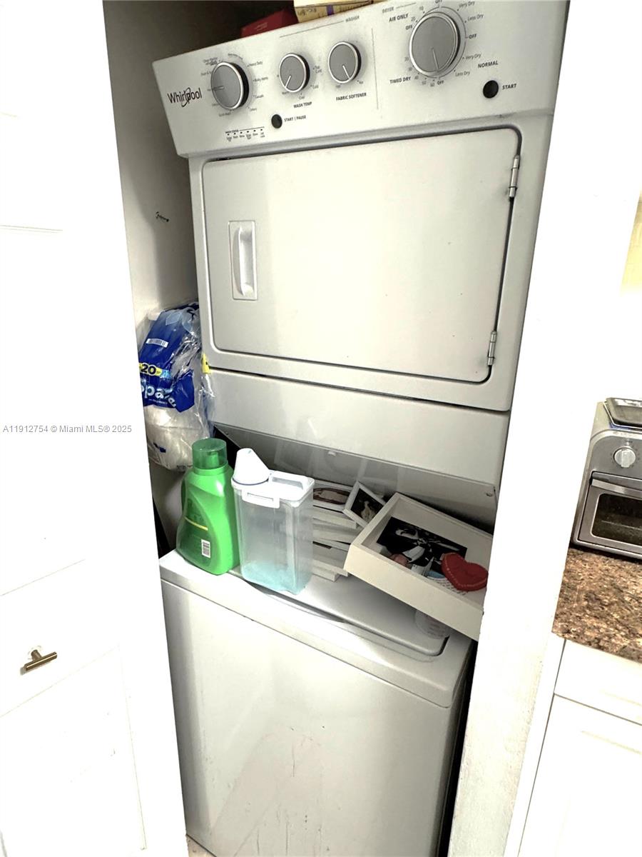 image Porto Bellagio Condo17