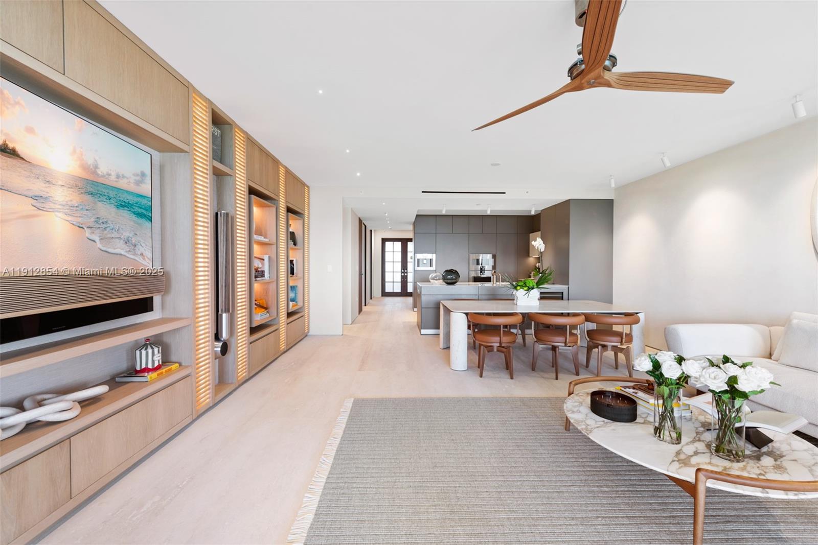 4922 Fisher Is Dr #4922 Miami Beach, FL 33109