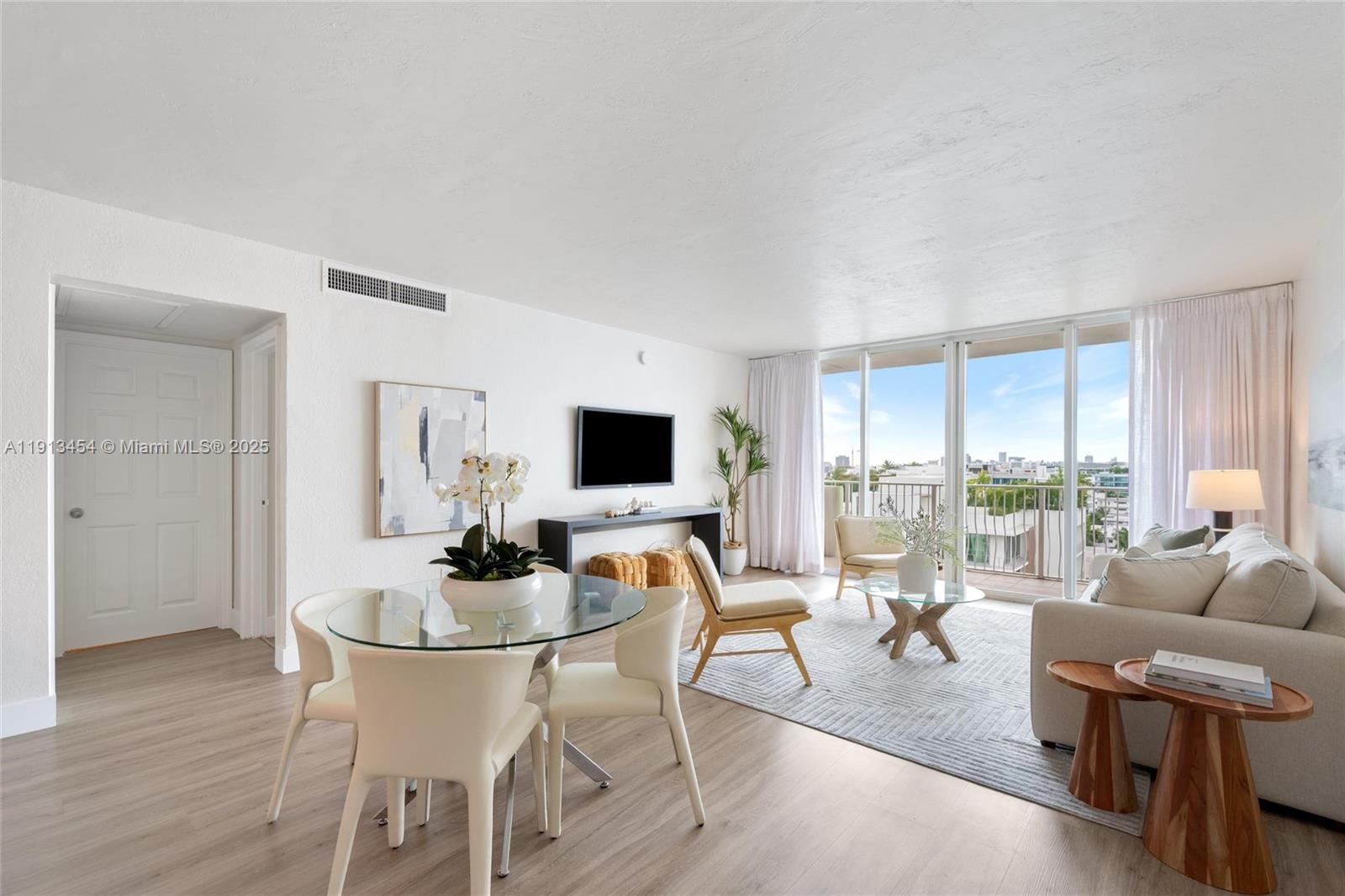 10350 W Bay Hbr Dr #10K Bay Harbor Islands, FL 33154