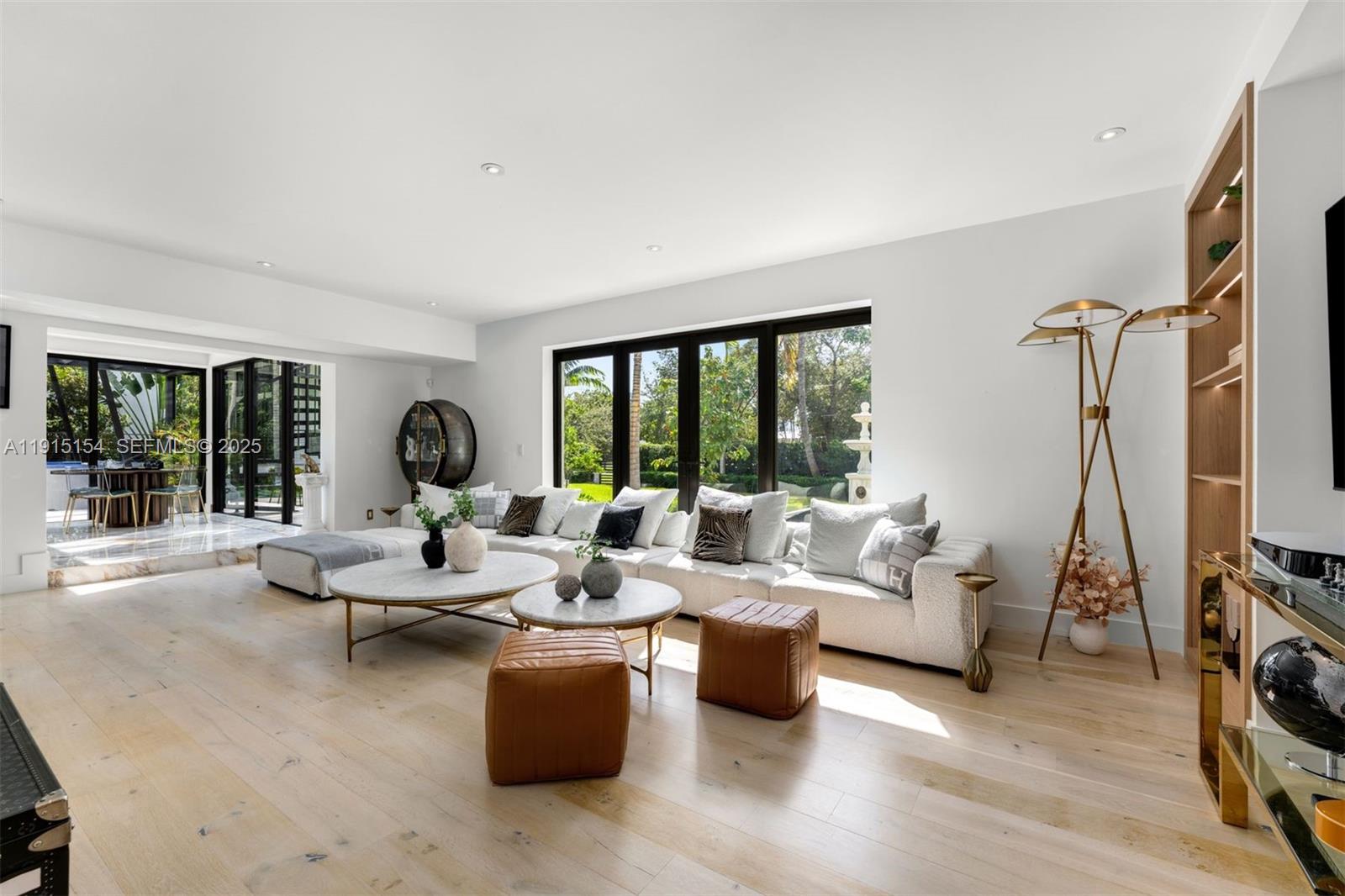 795 Lakeview Dr Miami Beach, FL 33140