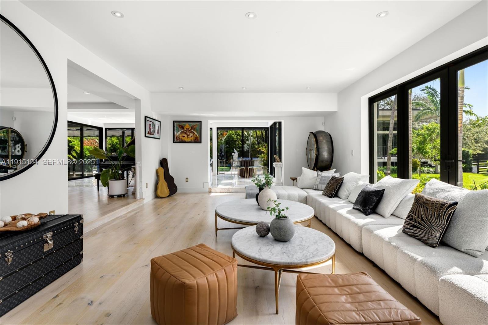 795 Lakeview Dr Miami Beach, FL 33140