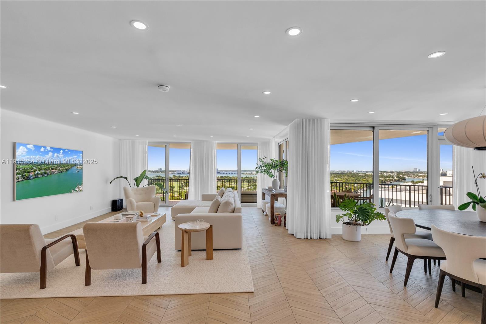 5660 Collins Ave #18D