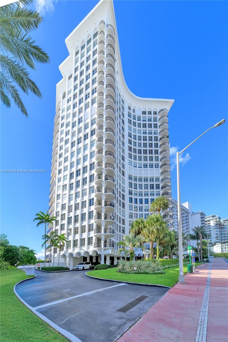 5660 Collins Ave #18D Miami Beach, FL 33140