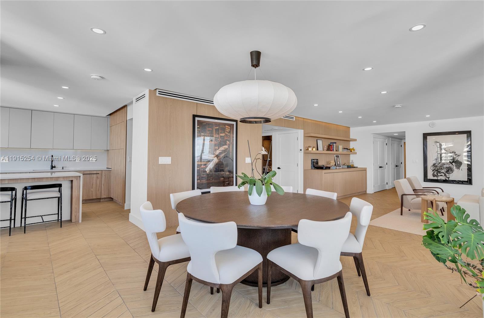 5660 Collins Ave #18D Miami Beach, FL 33140