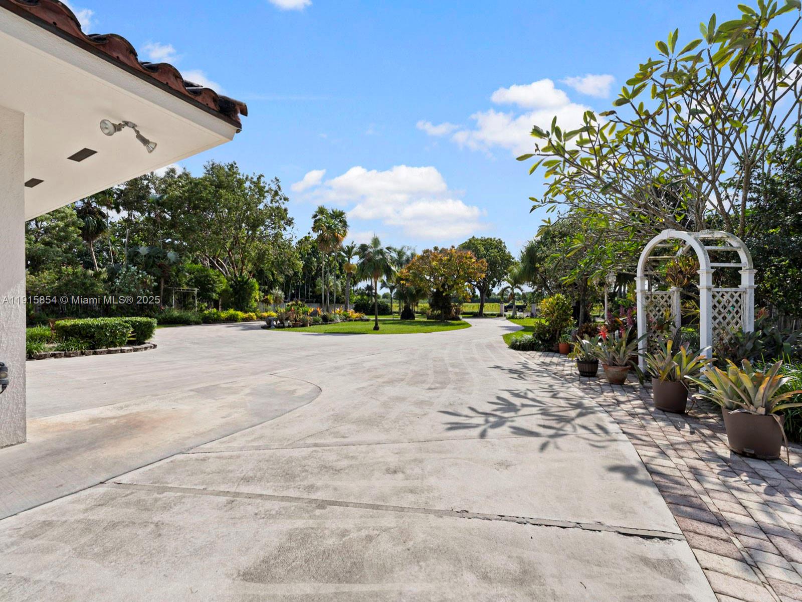 19425 SW 312th St Homestead, FL 33030