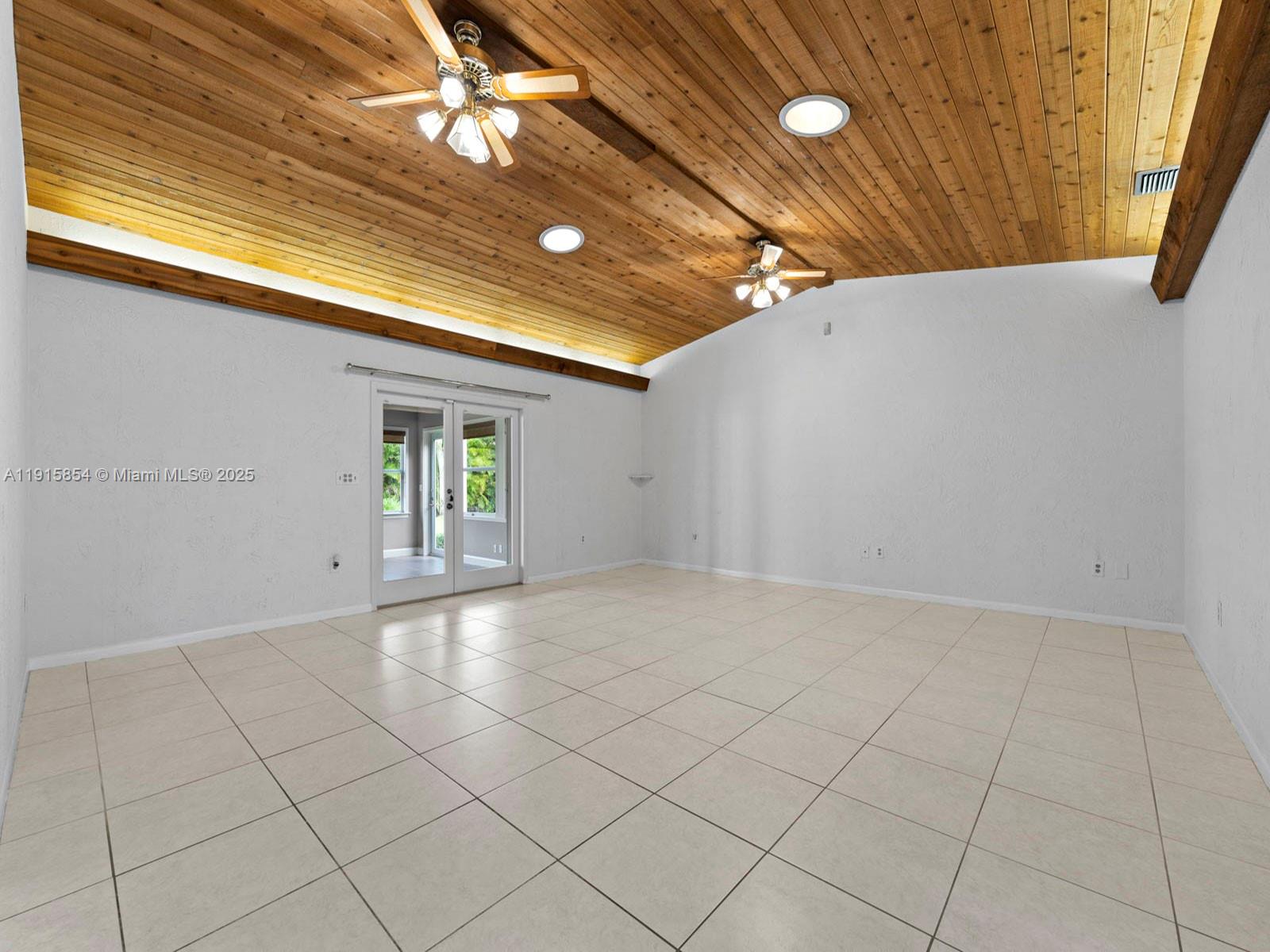 19425 SW 312th St Homestead, FL 33030