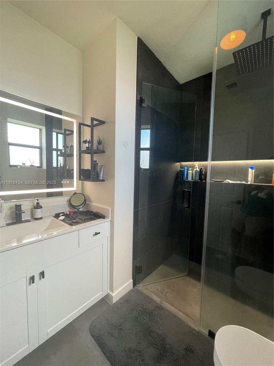 Undisclosed Address Hialeah, FL 33018