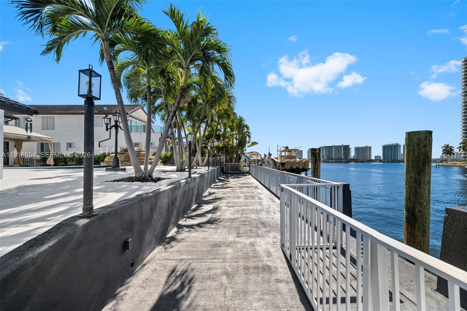 19140 N Bay Rd Sunny Isles Beach, FL 33160