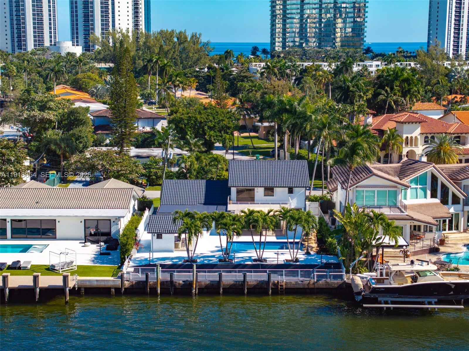 19140 N Bay Rd Sunny Isles Beach, FL 33160