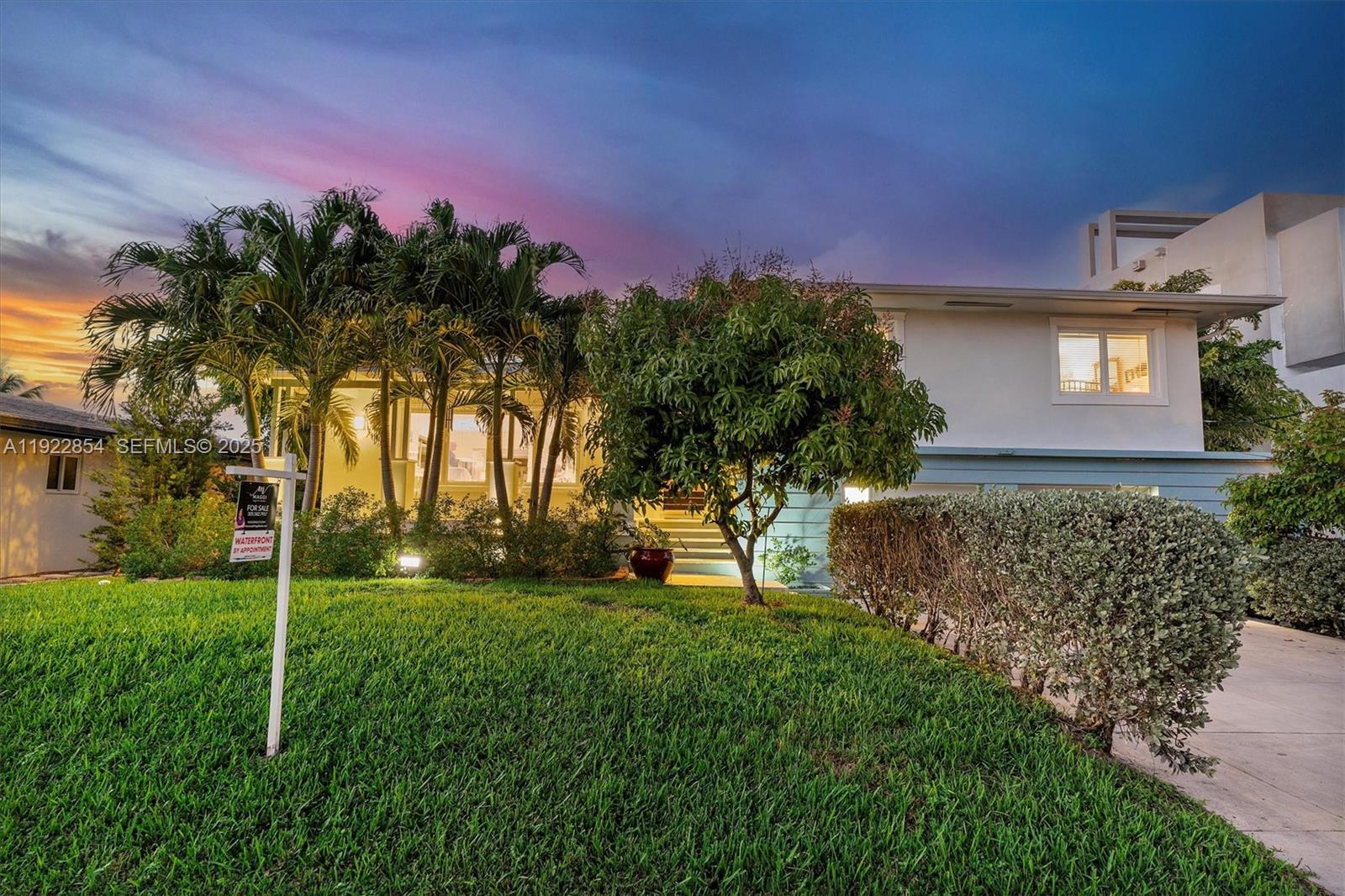 1361 NE 104th St Miami Shores, FL 33138