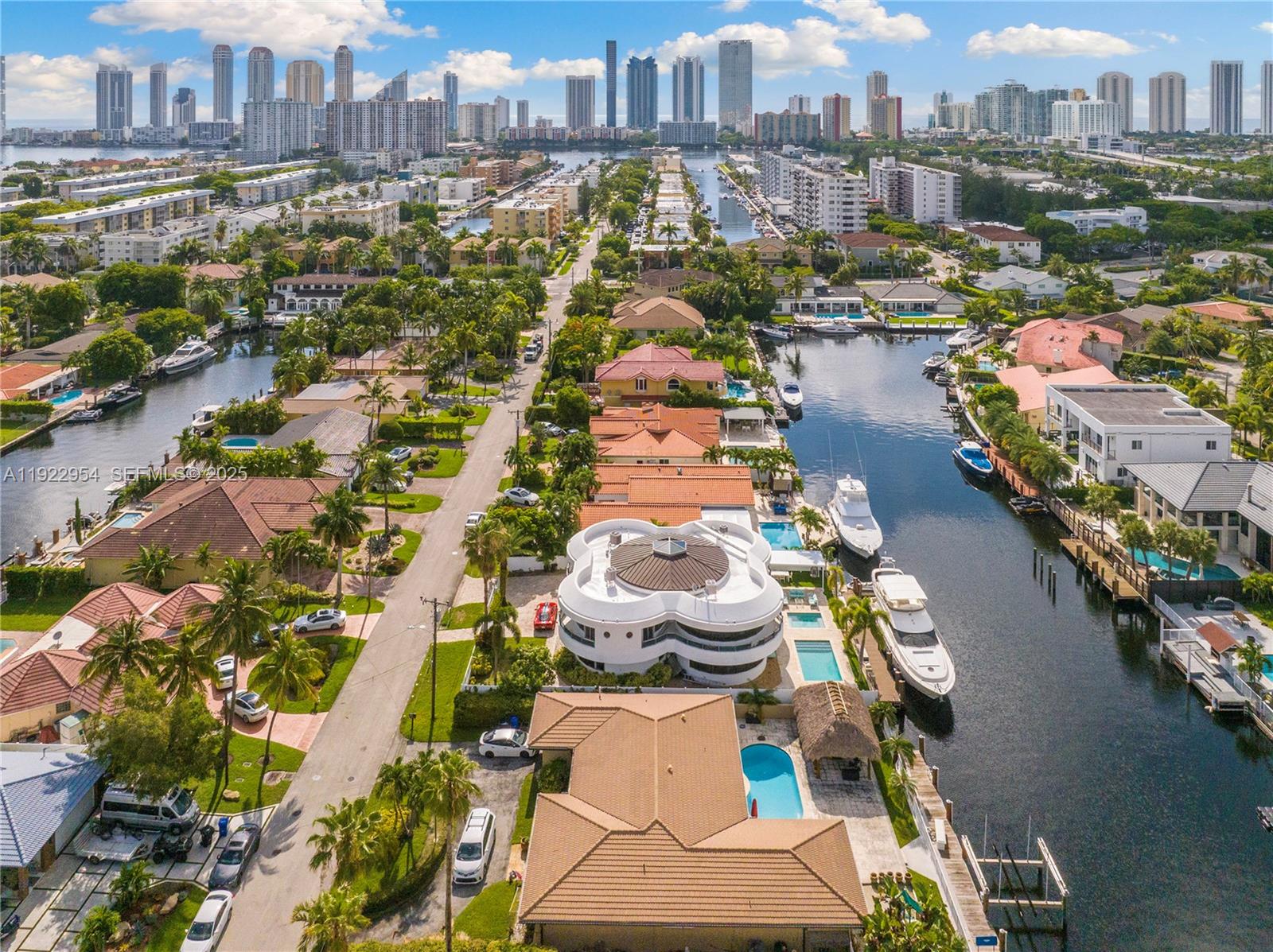 3344 NE 167th St North Miami Beach, FL 33160