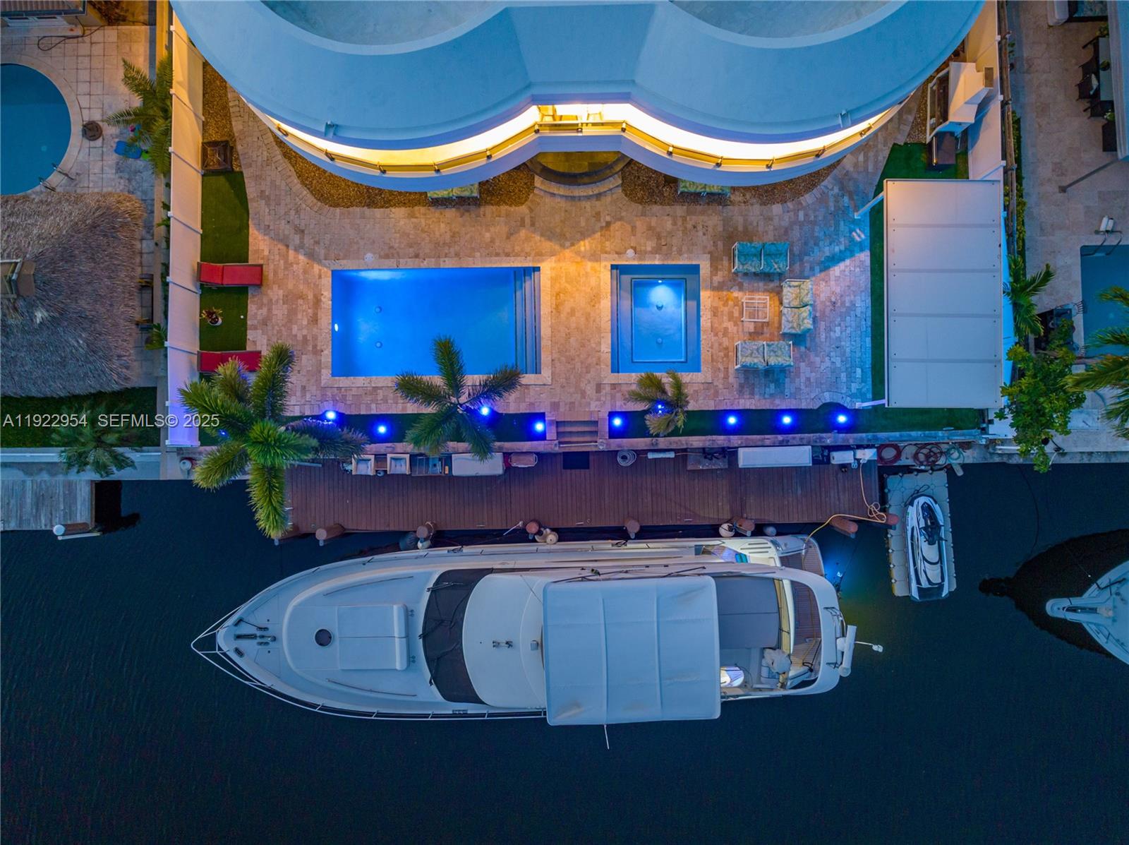 3344 NE 167th St North Miami Beach, FL 33160