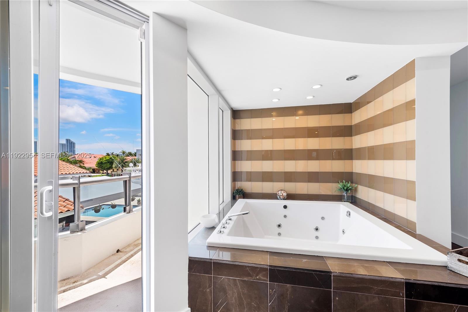 3344 NE 167th St North Miami Beach, FL 33160