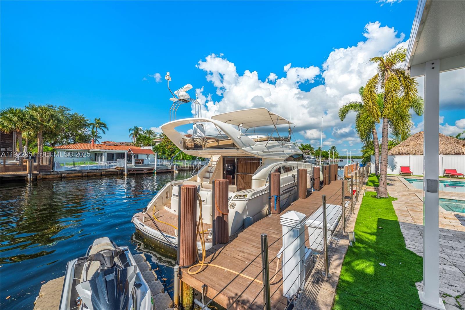 3344 NE 167th St North Miami Beach, FL 33160