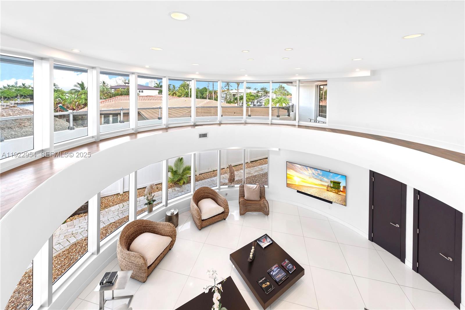 3344 NE 167th St North Miami Beach, FL 33160