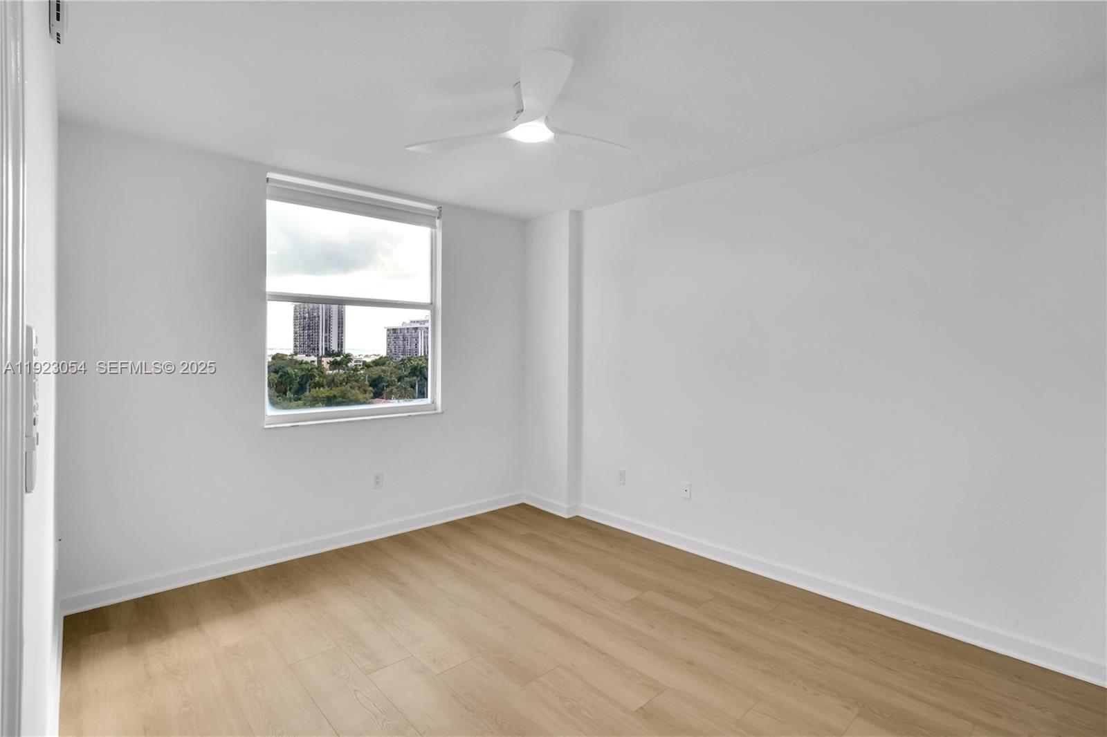 1723 SW 2nd Ave #909 Miami, FL 33129