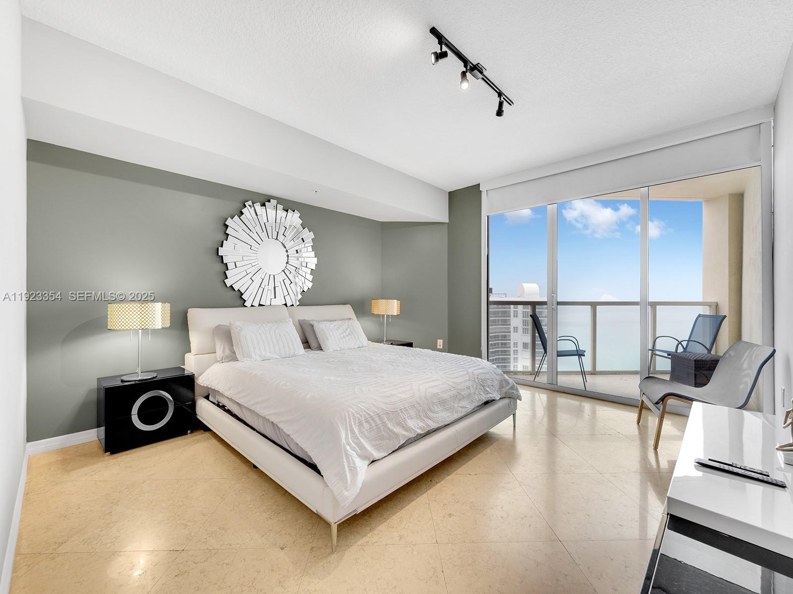 16699 Collins Ave #2906 Sunny Isles Beach, FL 33160