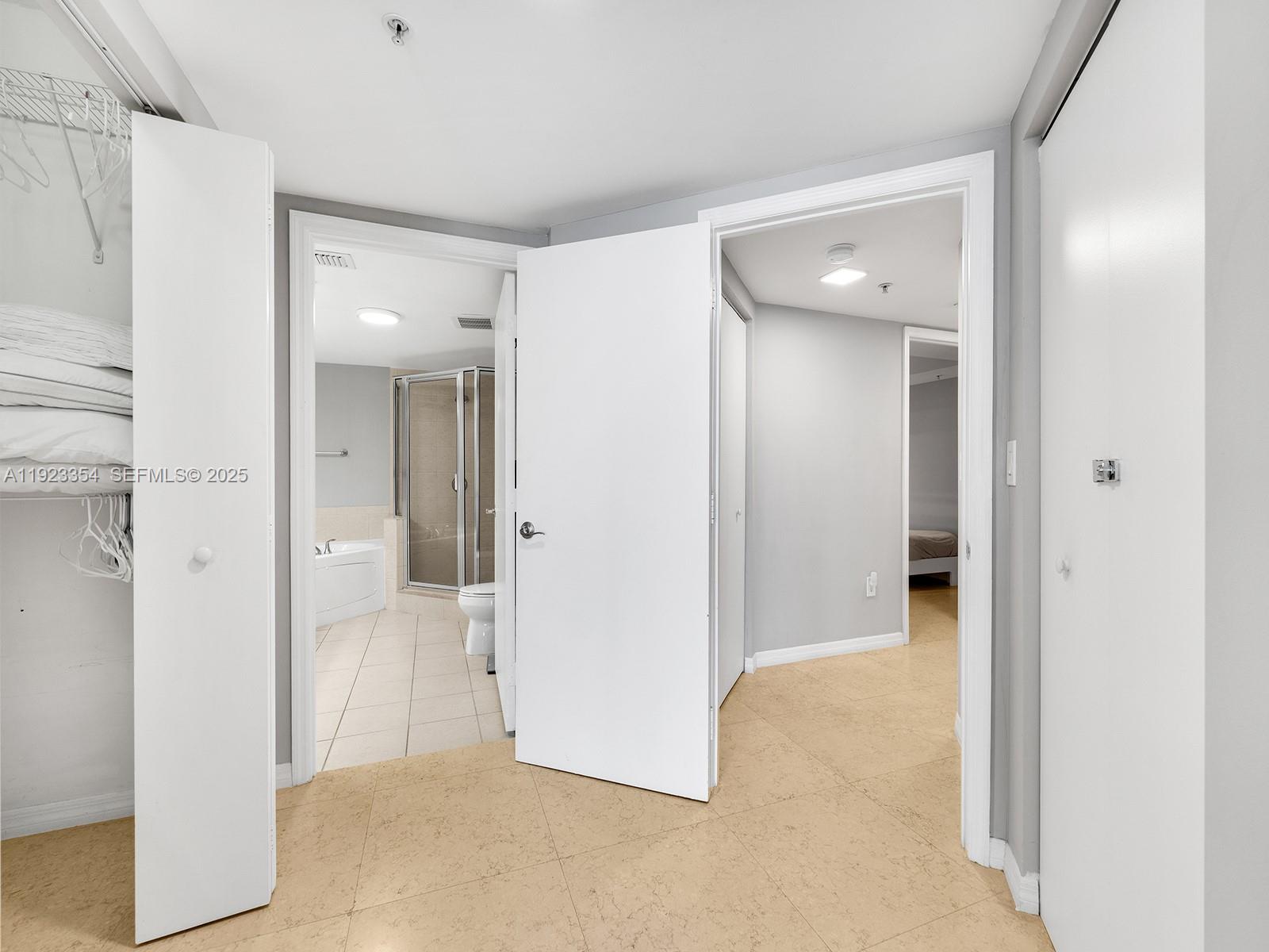 16699 Collins Ave #2906 Sunny Isles Beach, FL 33160