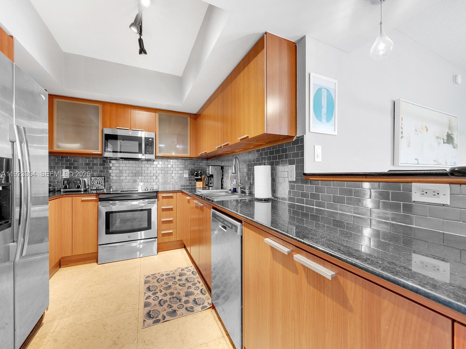 16699 Collins Ave #2906 Sunny Isles Beach, FL 33160