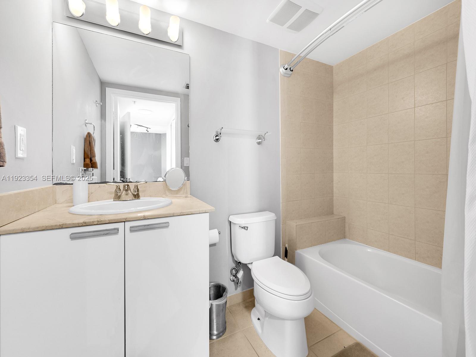 16699 Collins Ave #2906 Sunny Isles Beach, FL 33160