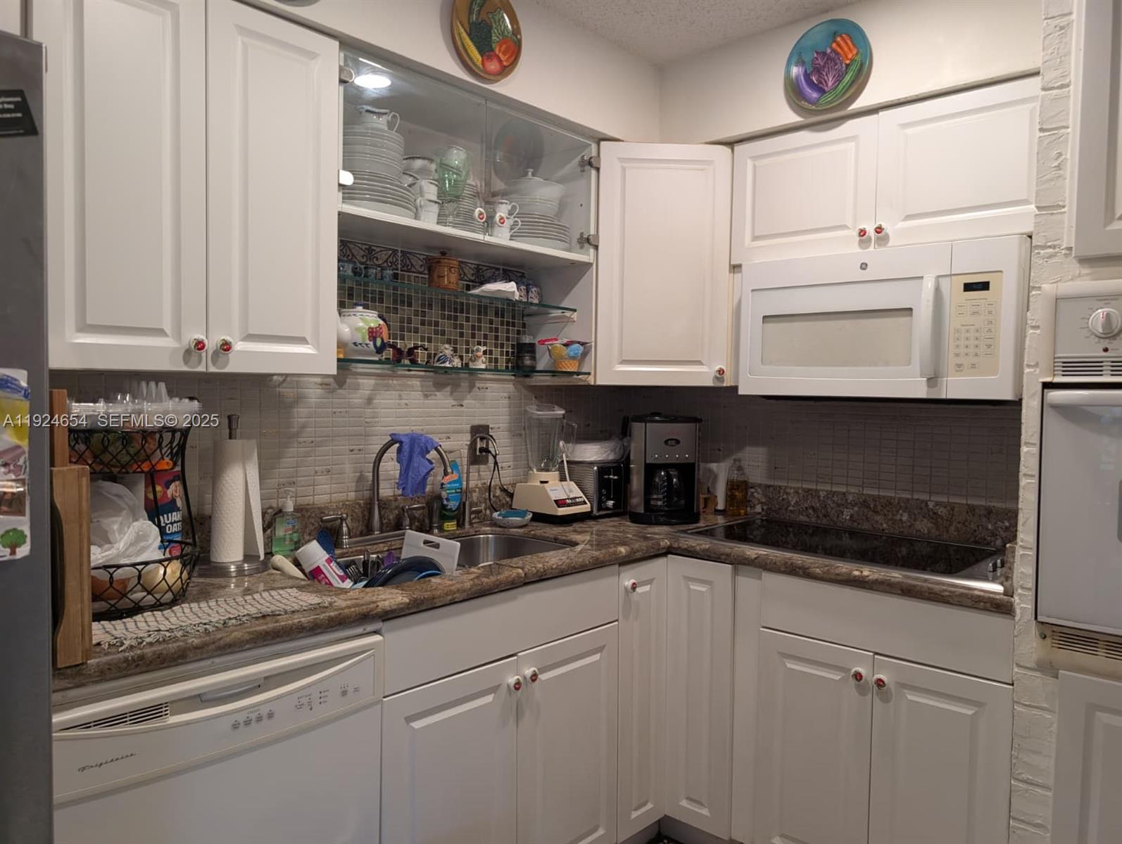 7231 Ramona St Miramar, FL 33023