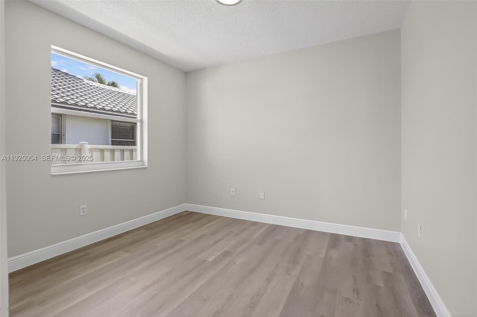 13715 NW 21st St Pembroke Pines, FL 33028