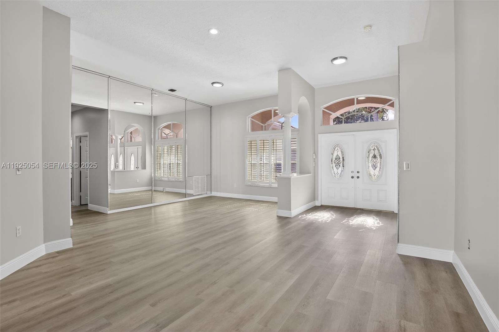 13715 NW 21st St Pembroke Pines, FL 33028