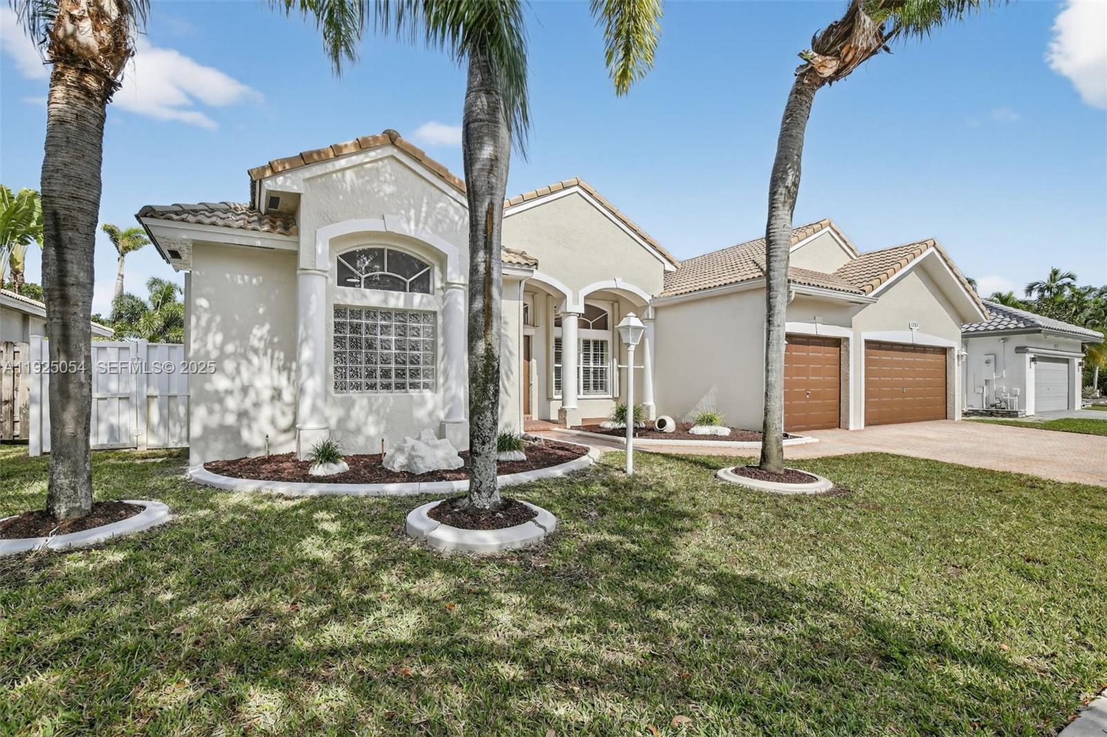 13715 NW 21st St Pembroke Pines, FL 33028
