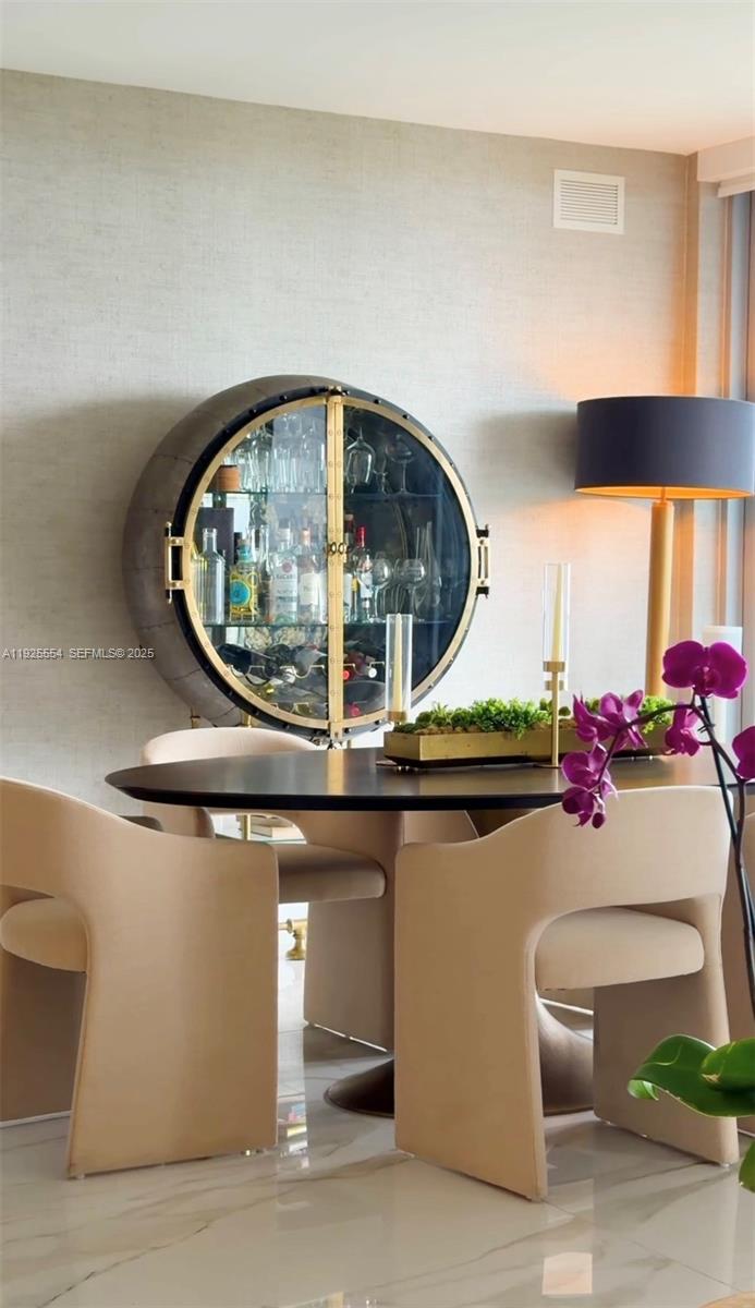 16385 Biscayne Blvd North Miami Beach, FL 33160