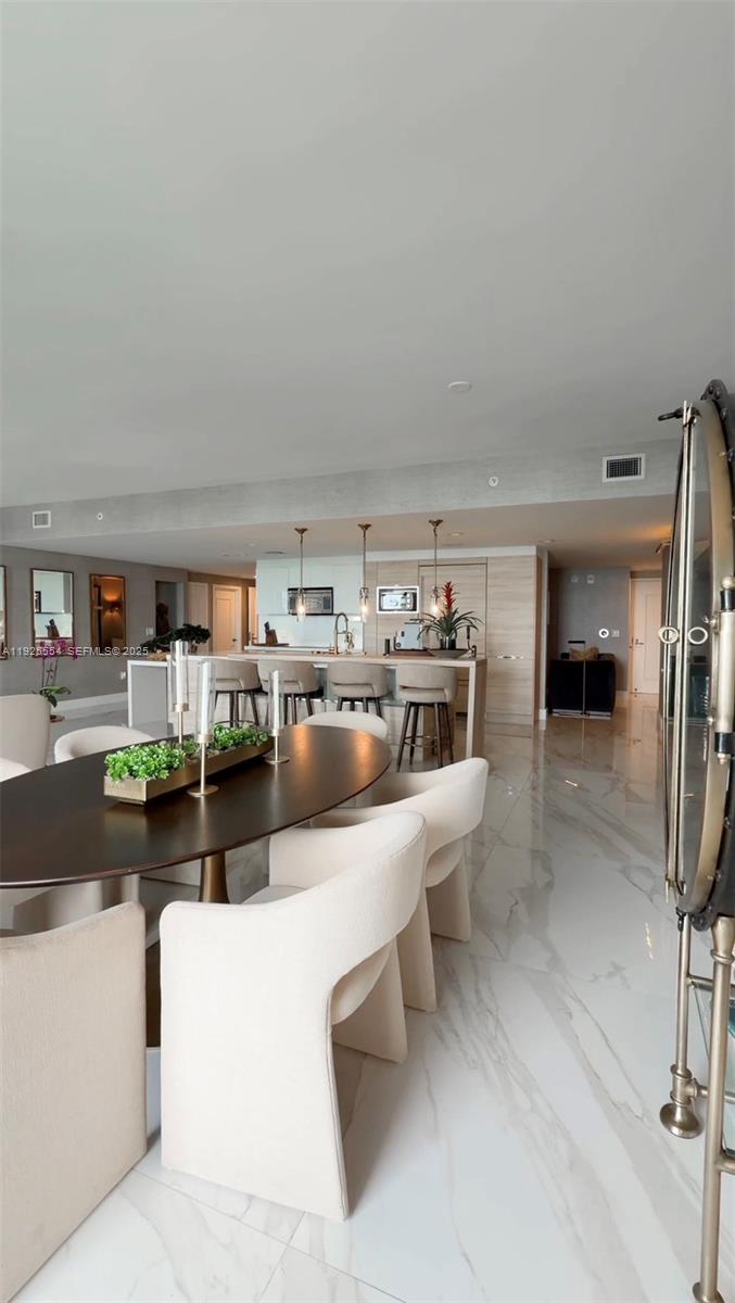 16385 Biscayne Blvd North Miami Beach, FL 33160