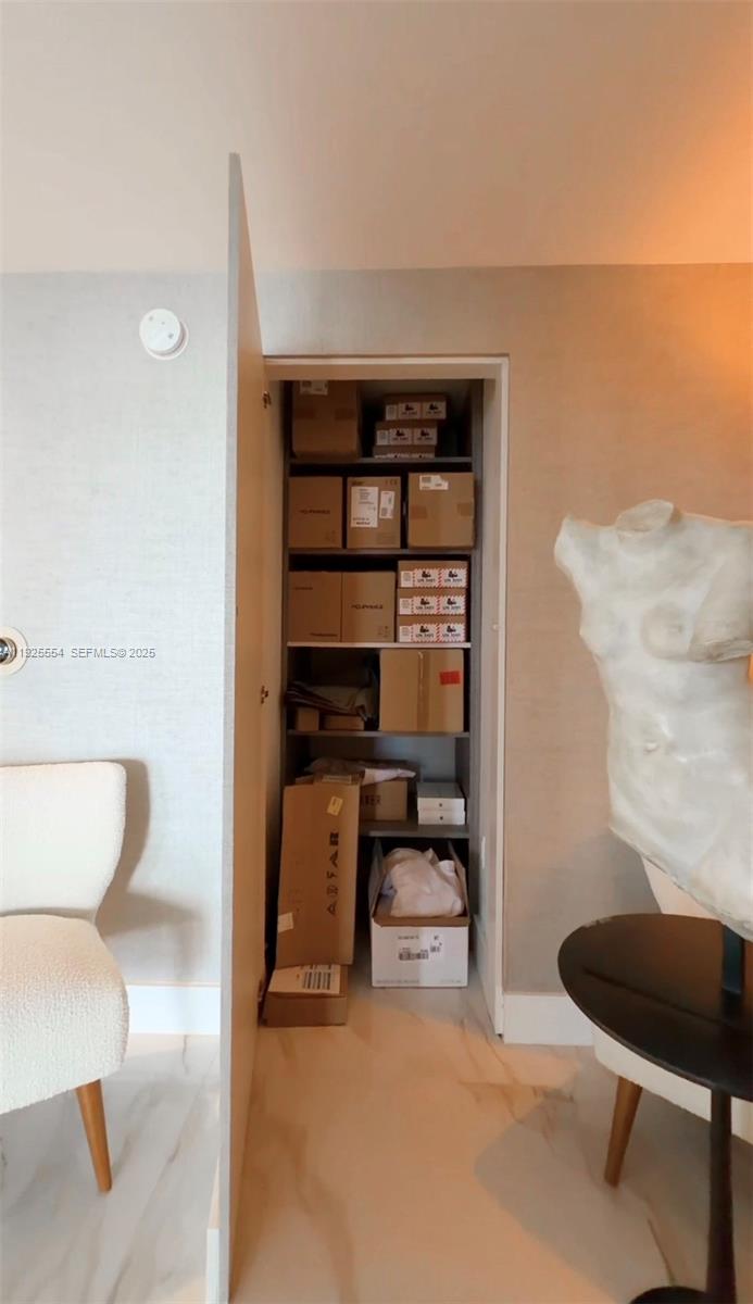 16385 Biscayne Blvd North Miami Beach, FL 33160