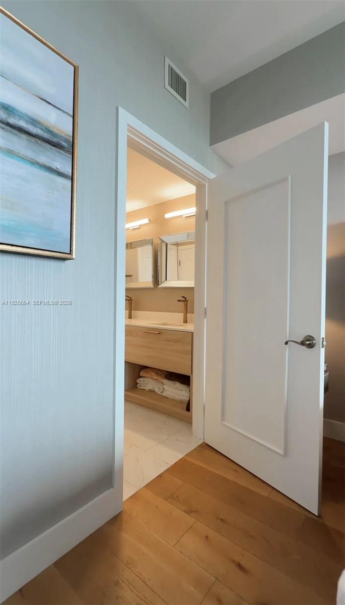 16385 Biscayne Blvd North Miami Beach, FL 33160