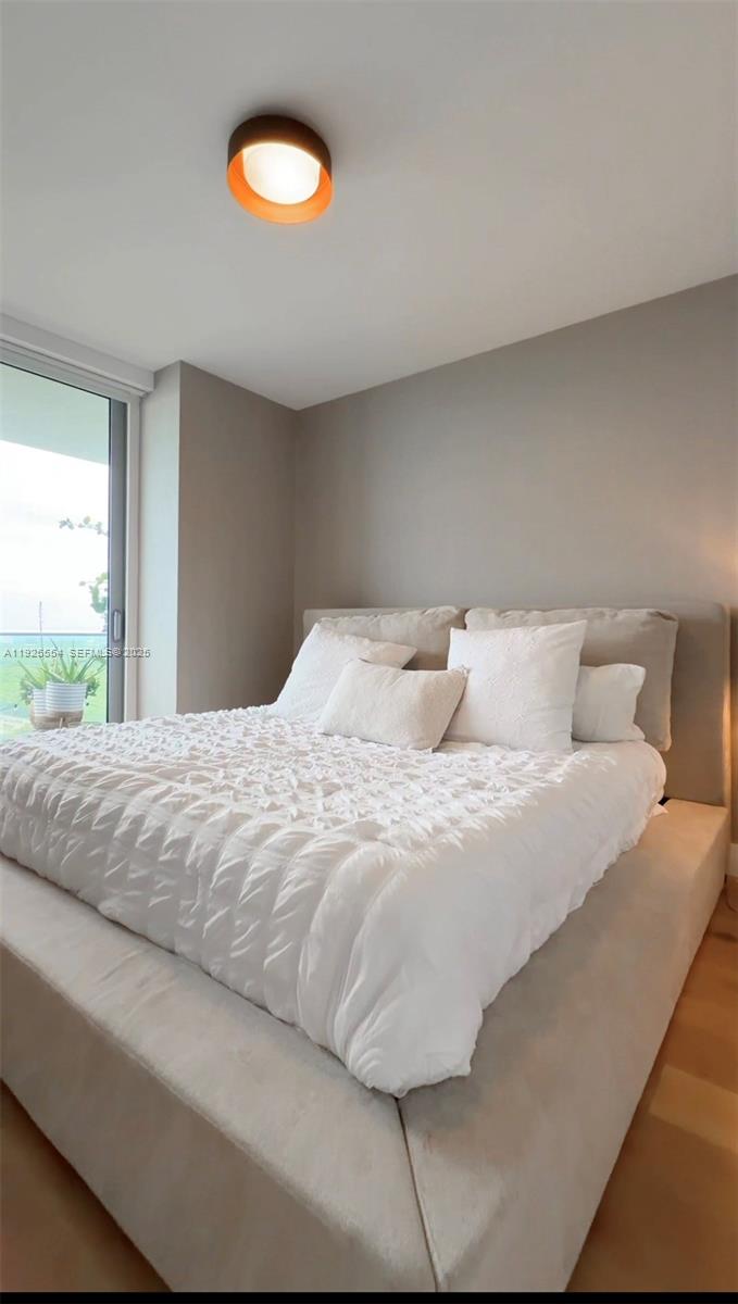 16385 Biscayne Blvd North Miami Beach, FL 33160