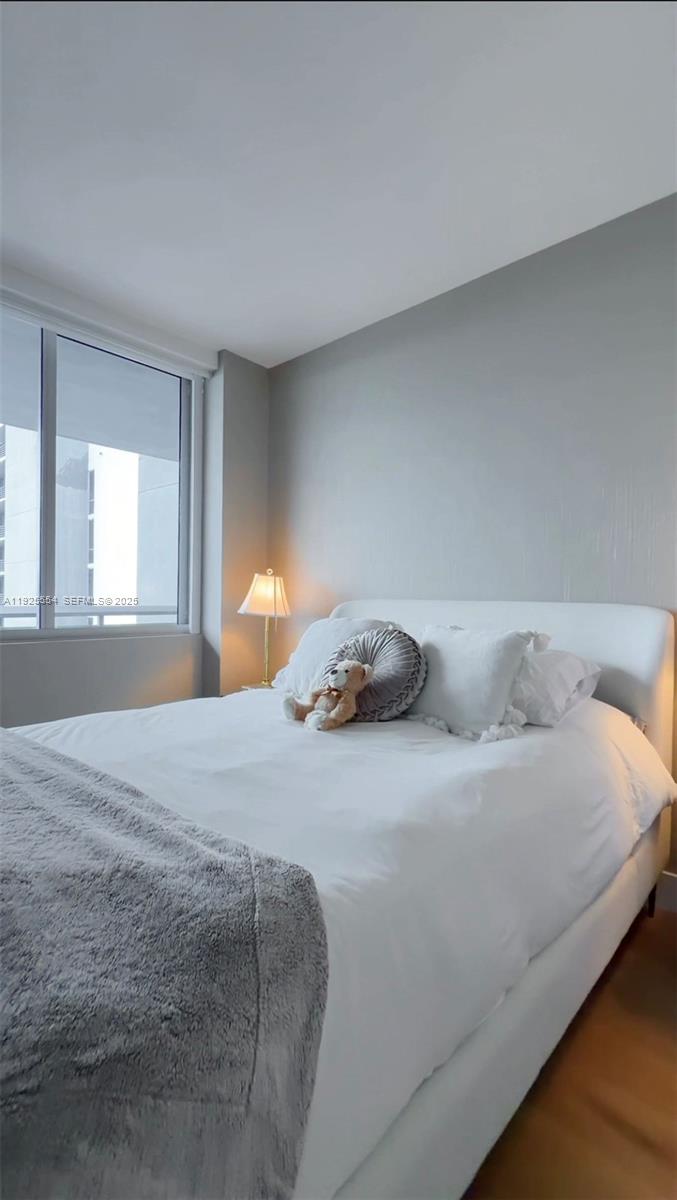 16385 Biscayne Blvd North Miami Beach, FL 33160