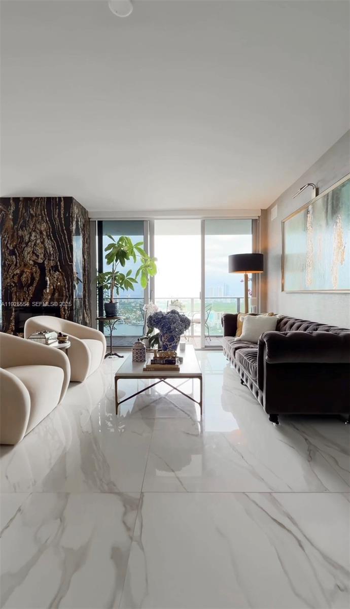 16385 Biscayne Blvd North Miami Beach, FL 33160