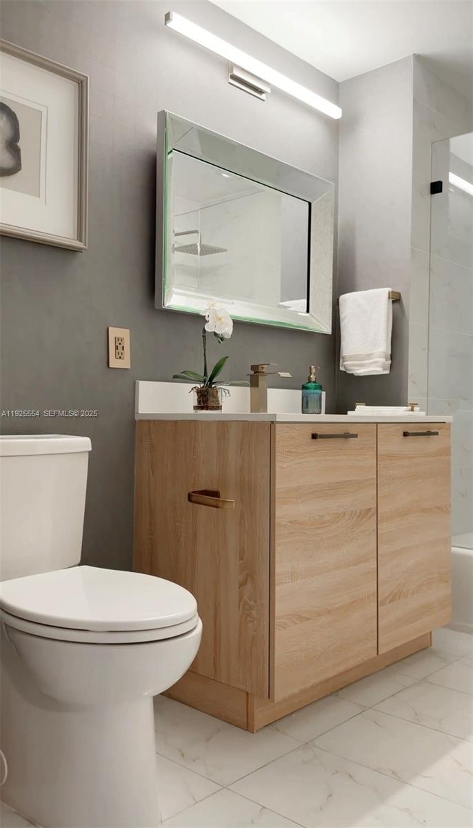 16385 Biscayne Blvd North Miami Beach, FL 33160