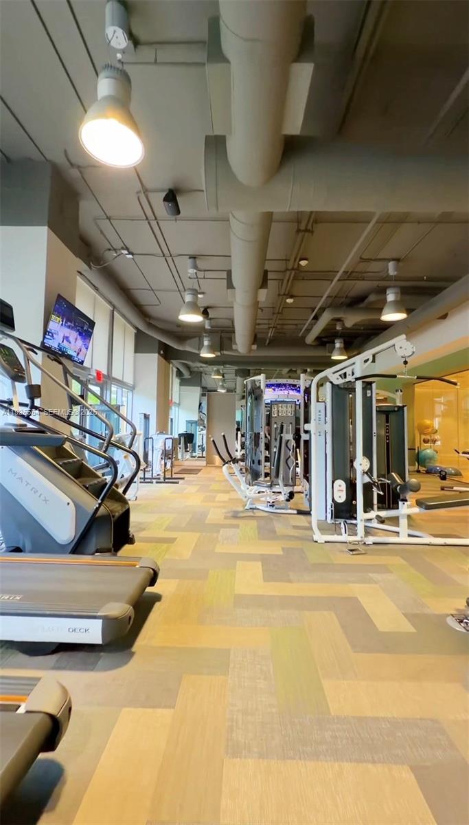 16385 Biscayne Blvd North Miami Beach, FL 33160