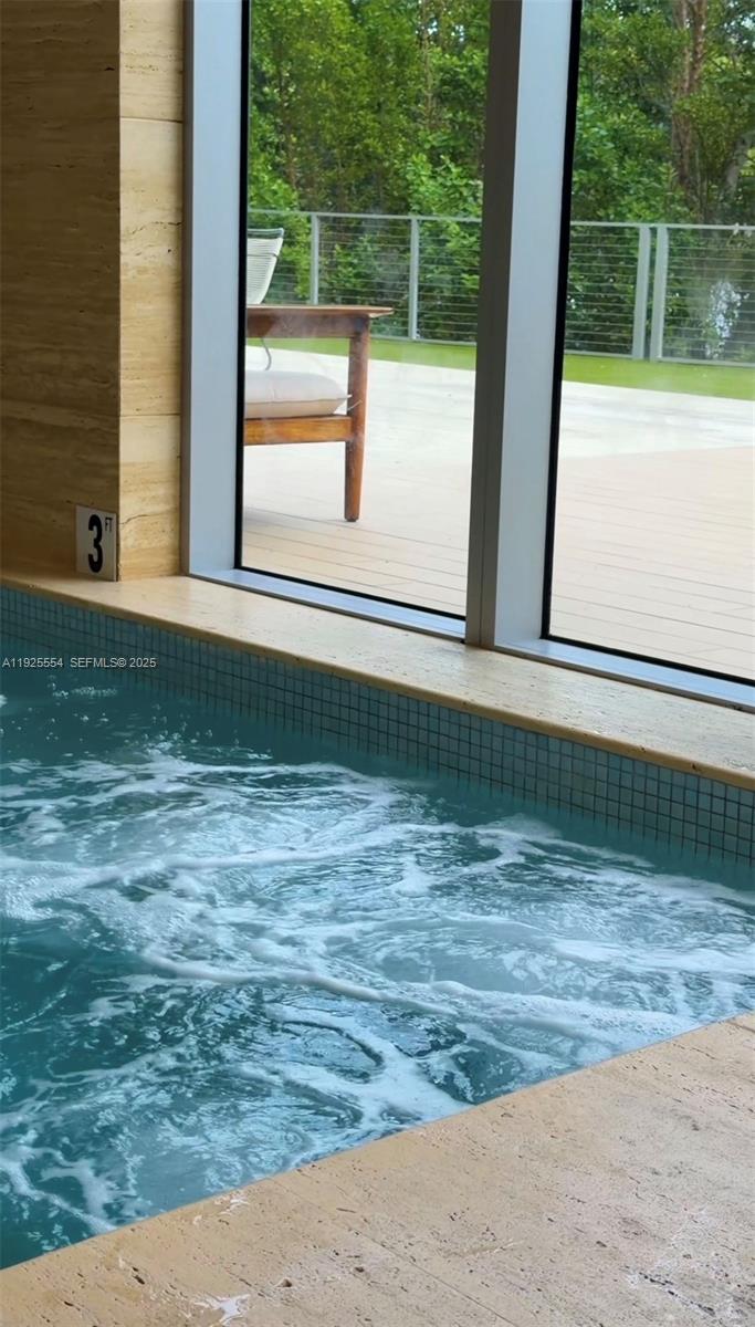 16385 Biscayne Blvd North Miami Beach, FL 33160