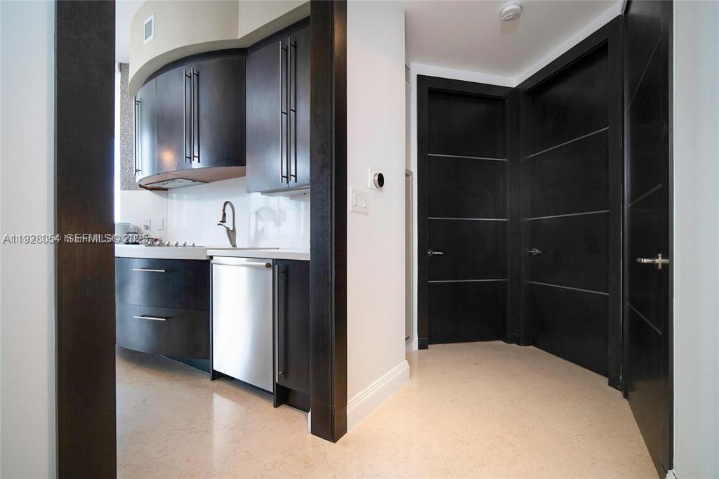 18101 Collins Ave #1101 Sunny Isles Beach, FL 33160