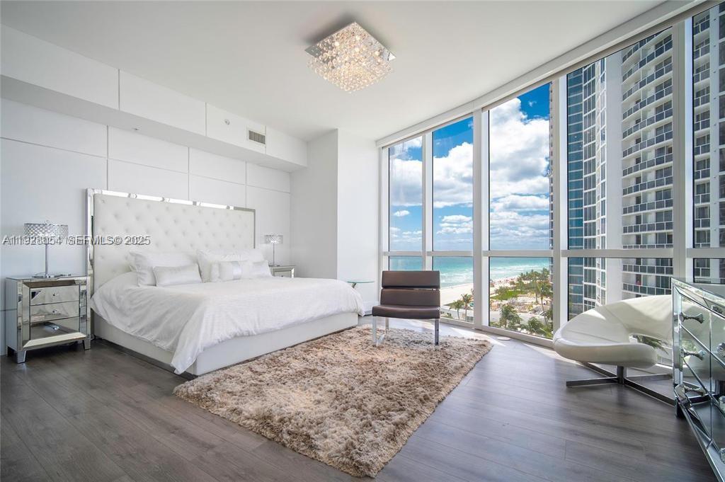 18101 Collins Ave #1101 Sunny Isles Beach, FL 33160