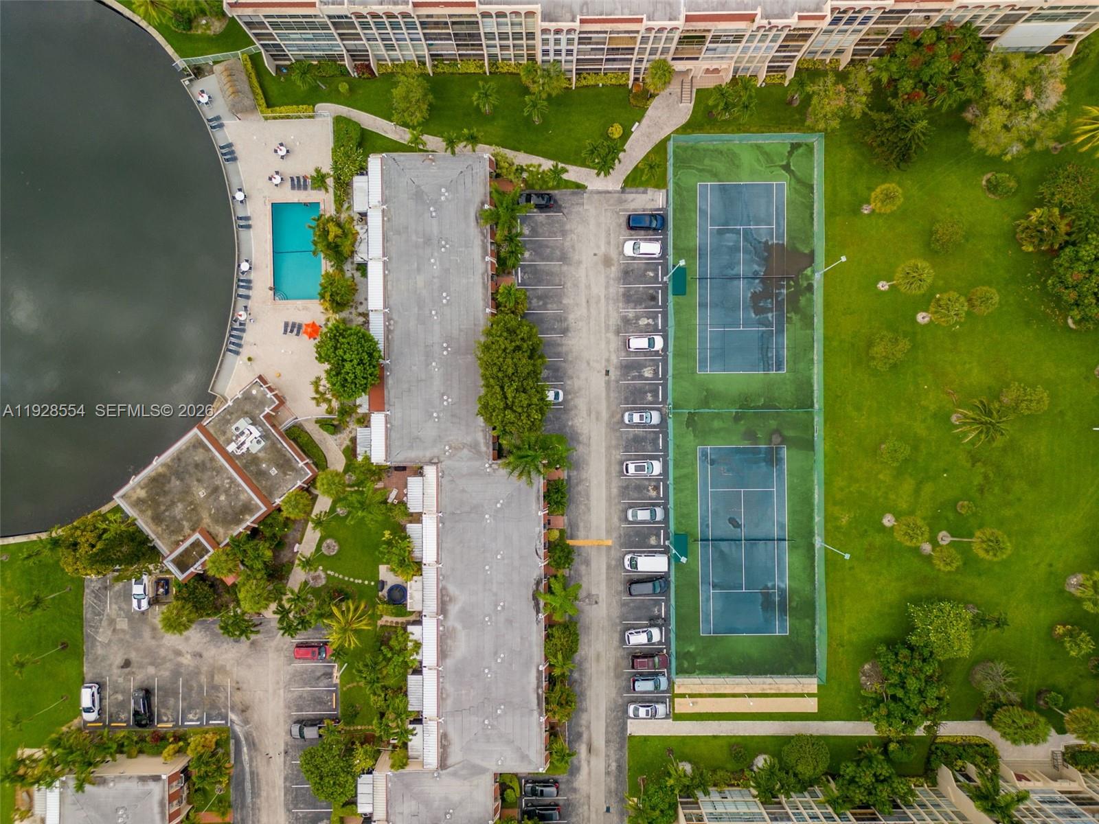 2101 Atlantic Shores Blvd #118 Hallandale Beach, FL 33009