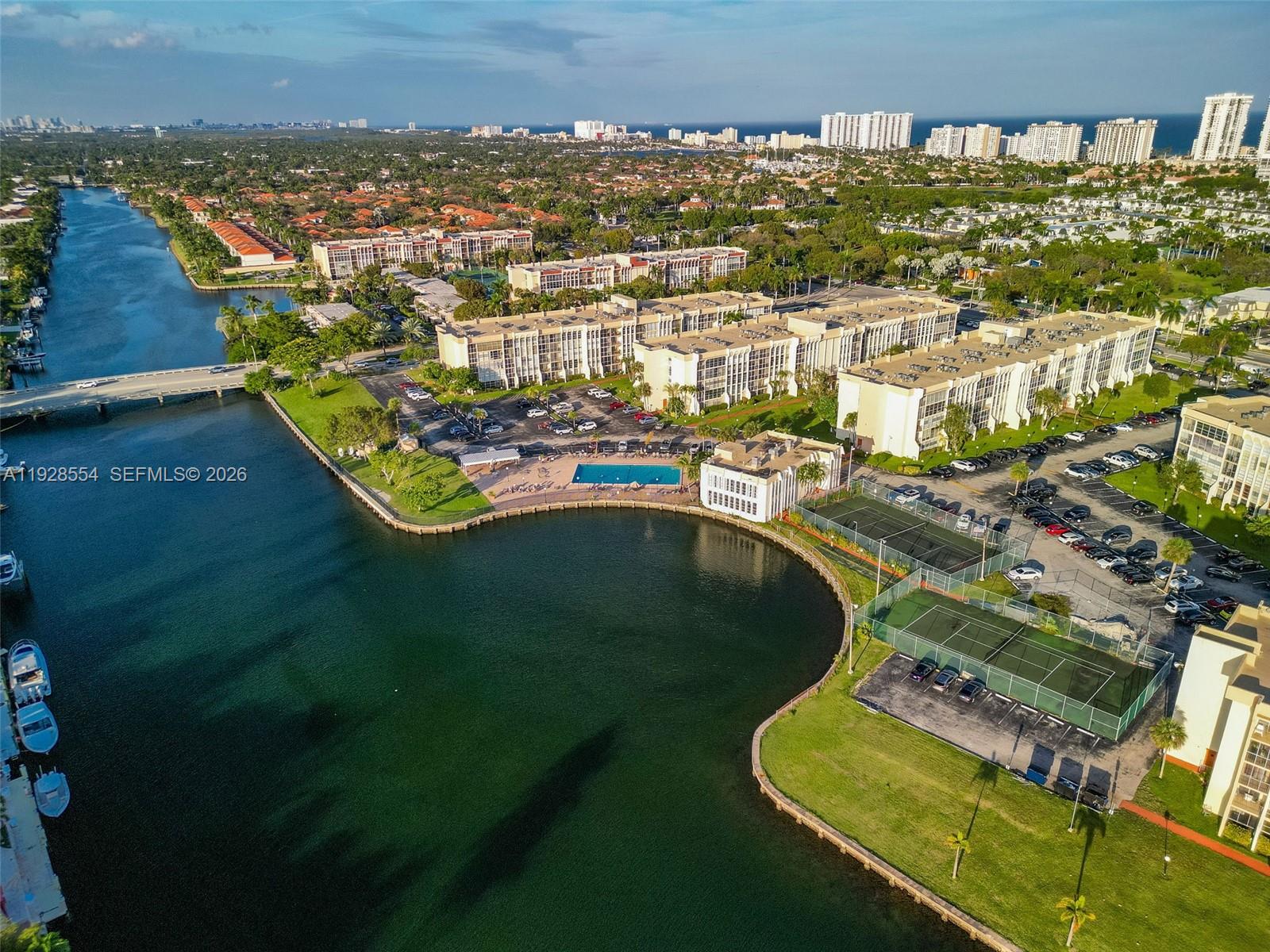 2101 Atlantic Shores Blvd #118 Hallandale Beach, FL 33009